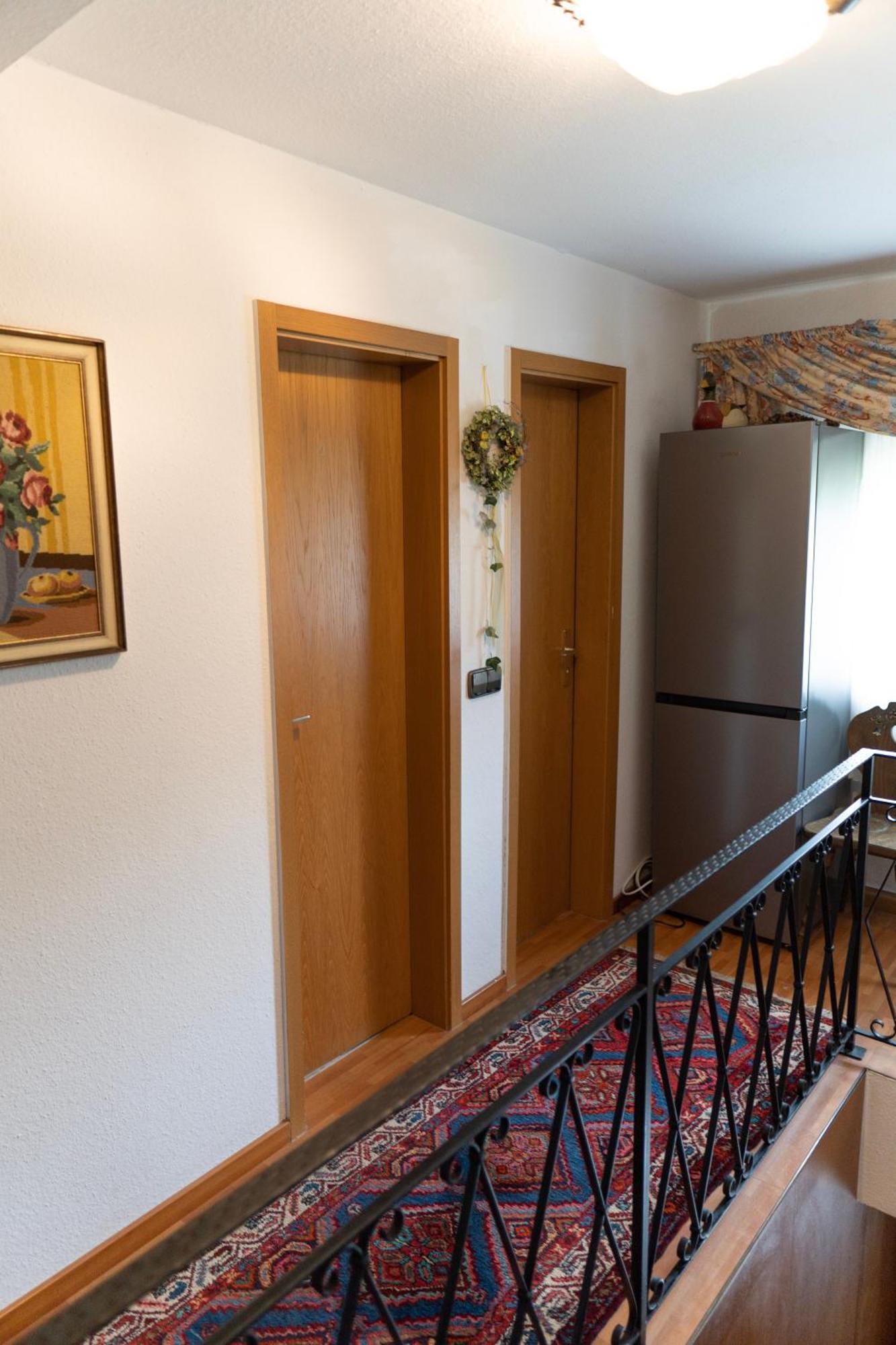 Landgasthof Hirschen Untermettingen ユーリンゲン・ビルケンドルフ 部屋 写真